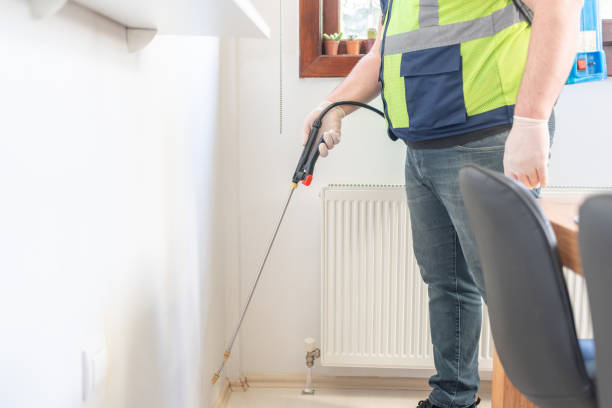 Best Cockroach Control Services  in Troy, MI